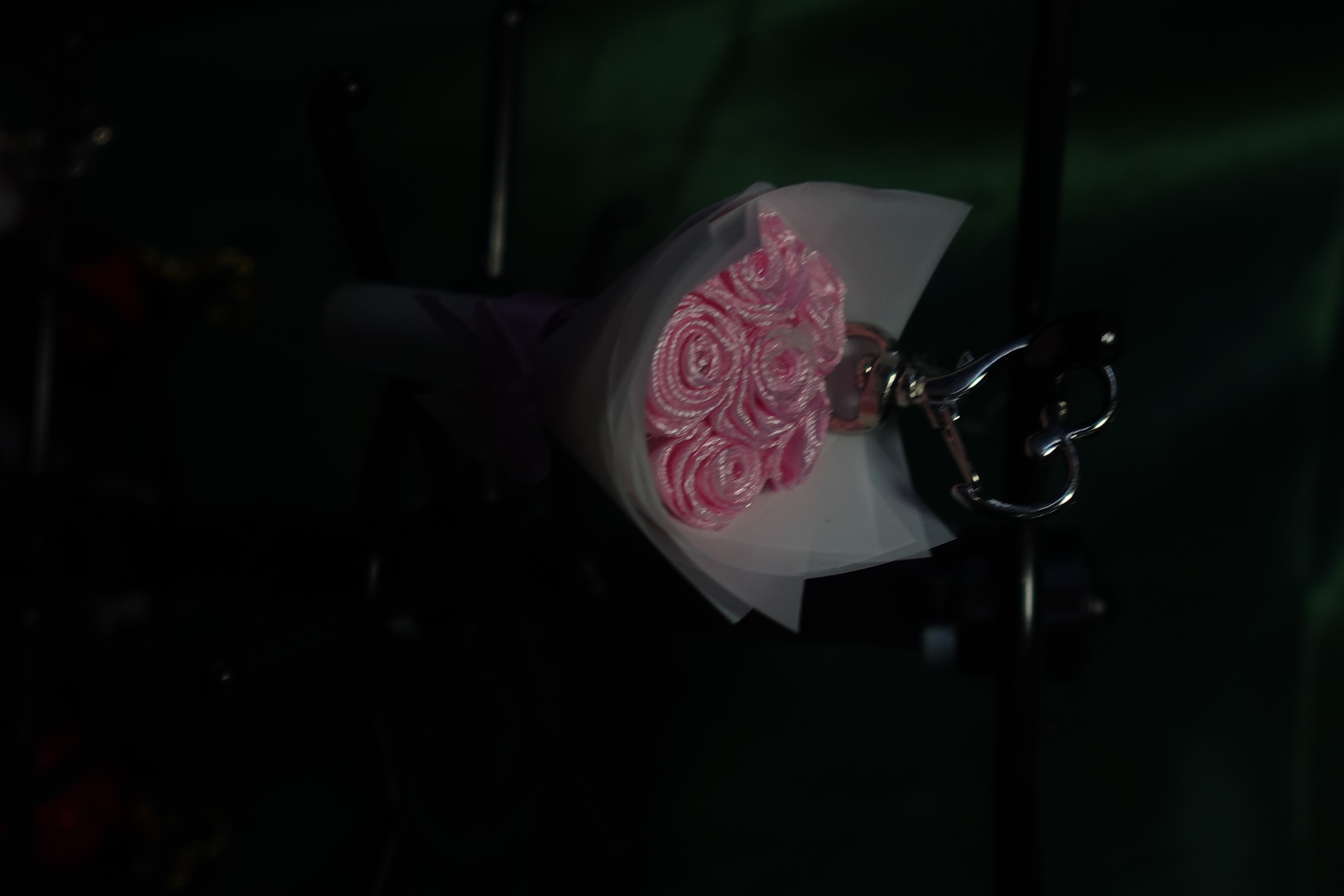 Luxe Sleutelhanger – roze met zilvere sleutelhanger